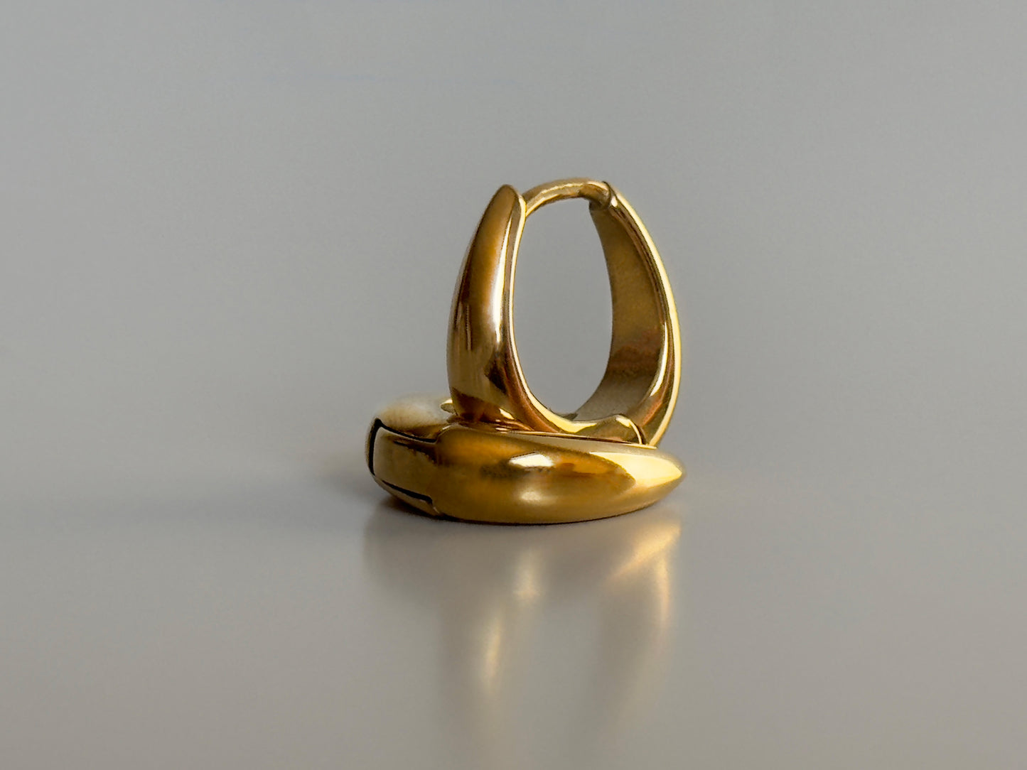 Pear hoop