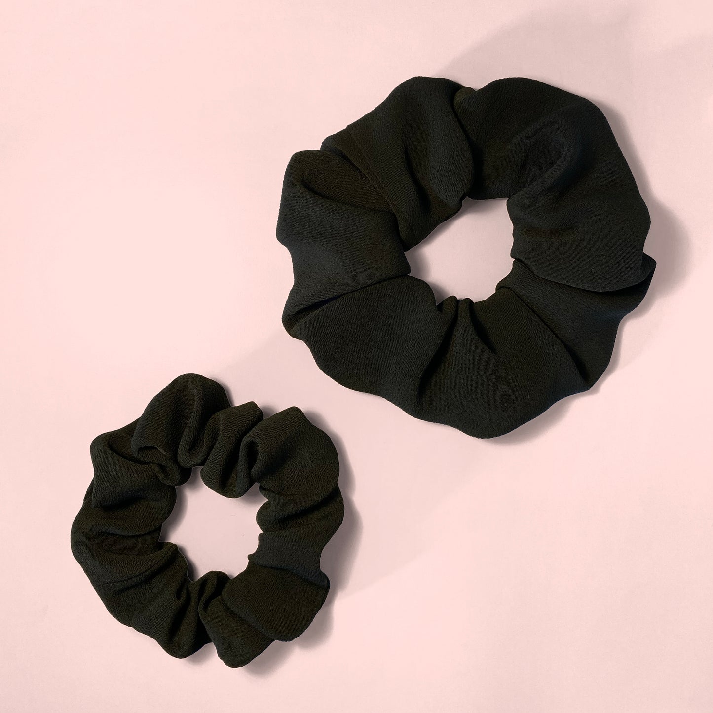 Shadow black scrunchie